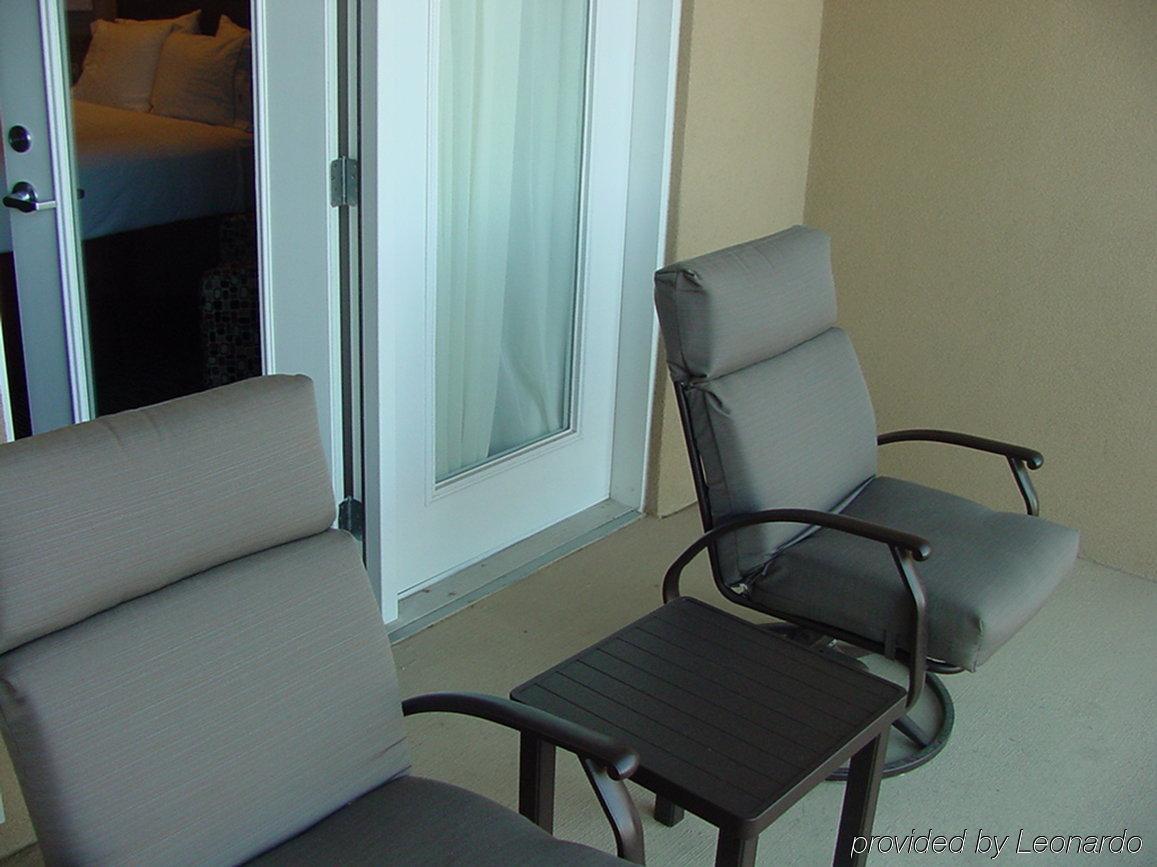 Holiday Inn Express & Suites Fredericksburg By Ihg Buitenkant foto